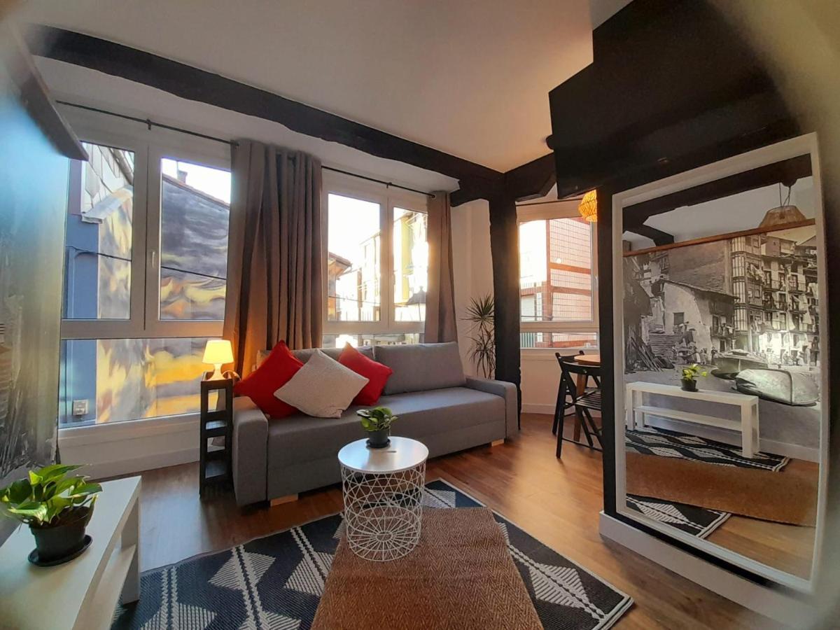 Andra Mari Apartamentu Turistikoak بيرميو المظهر الخارجي الصورة